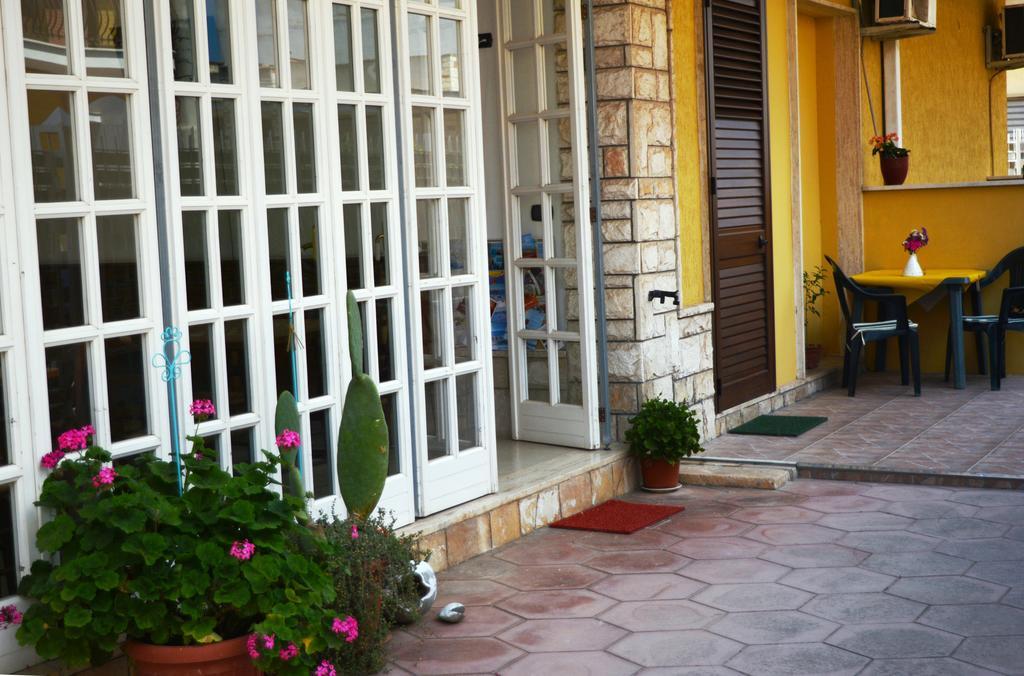 Villa Felice Porto Cesareo Eksteriør bilde